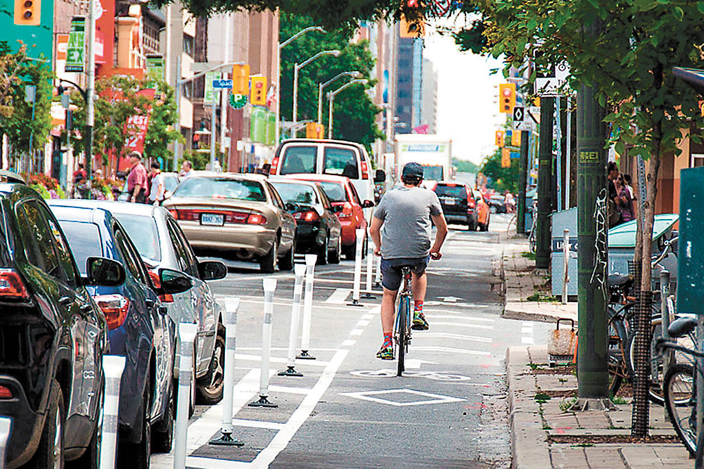 Bike lanes in Toronto which are coming to Avenue road