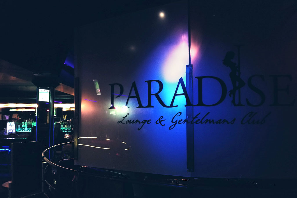 Club Paradise