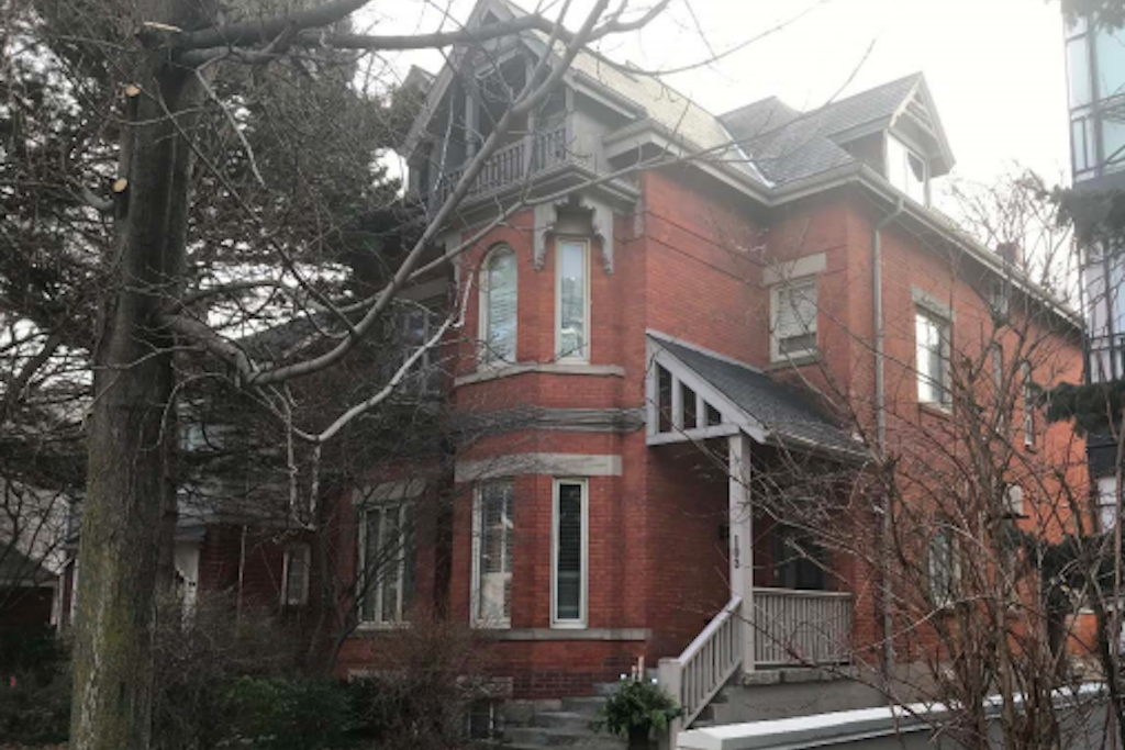 Deer Park Victorian home at 103 Heath St. W.