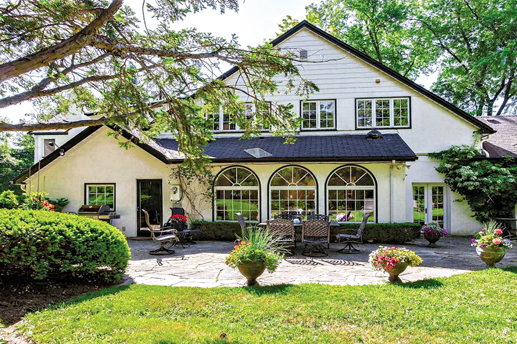 Hogg's Hollow heritage home