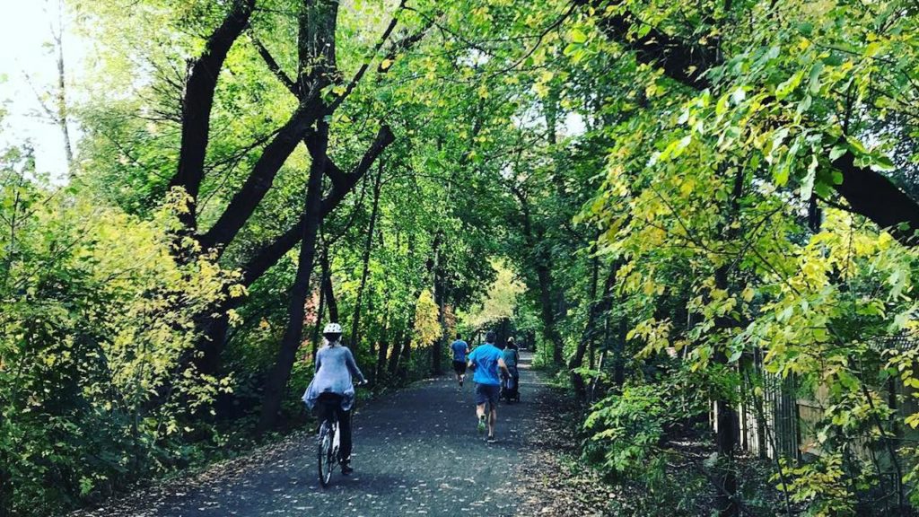 Key Gardiner Trail for a spring walk