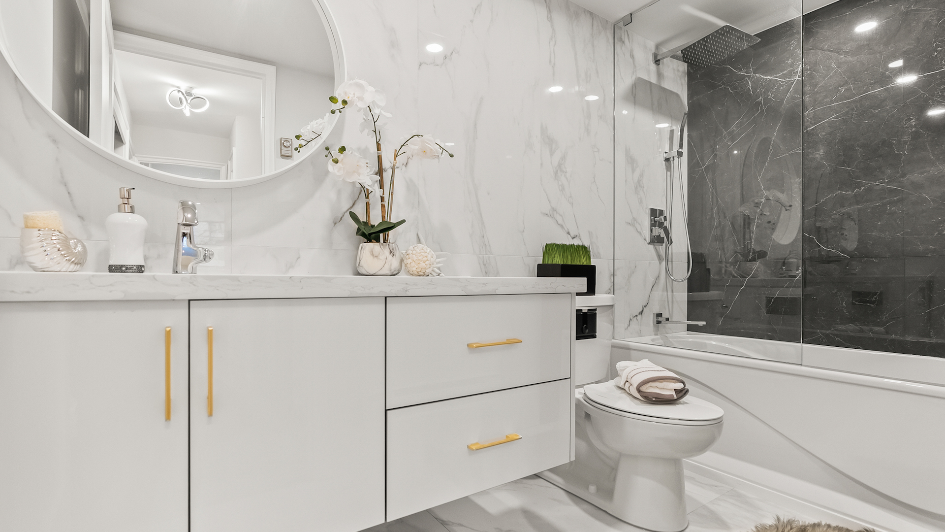 Bathroom at 108-15 McMurrich St.