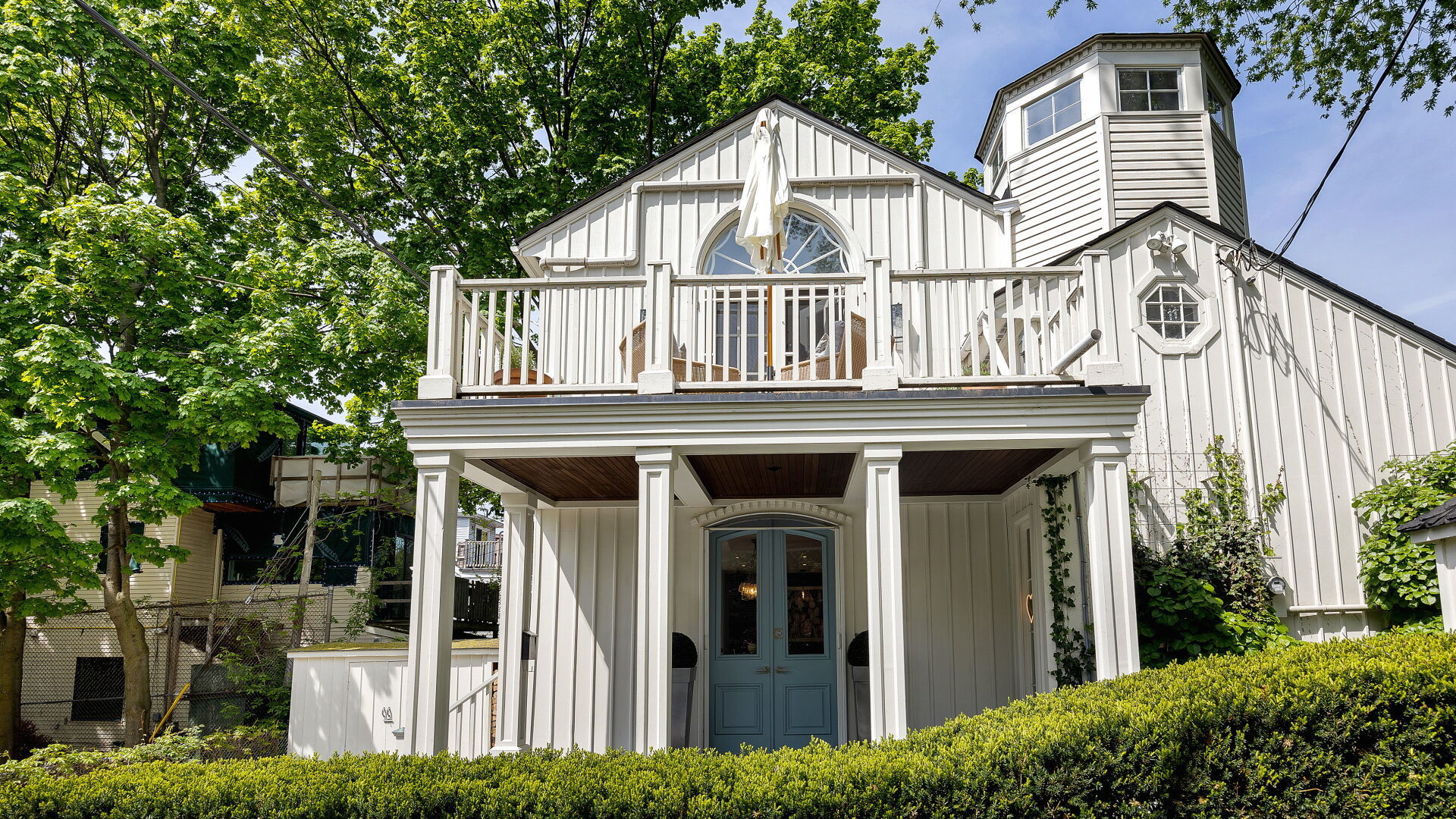 1 Greig Ave. exterior