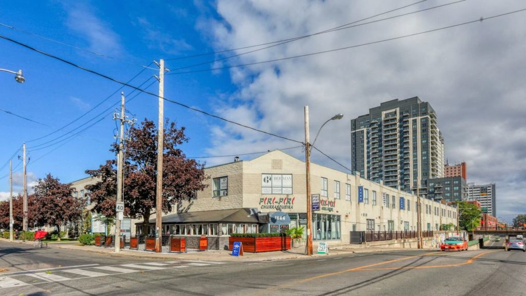 gallery building at 1444 dupont