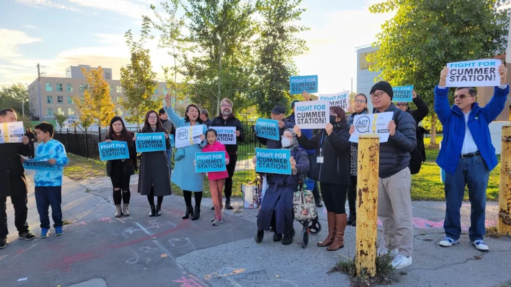 Cummer subway station rally