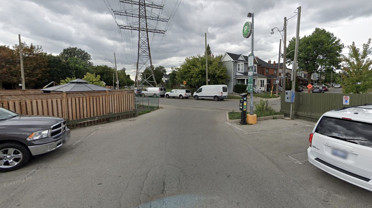 Blackthorn Green P Bravo